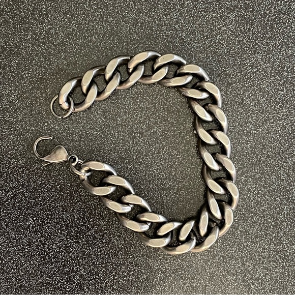 Stainless Steel Bracelet 11mm Cuban Curb Link Heavy Dark Gray - Picture 2 of 10